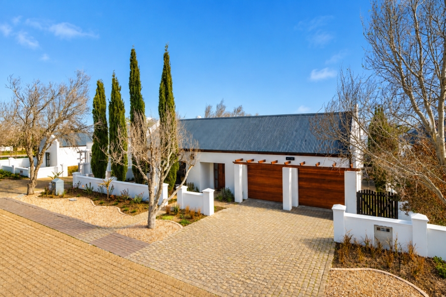 5 Bedroom Property for Sale in Croydon Vineyard Estate Western Cape